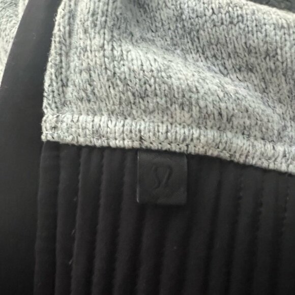 Lululemon Both Ways Bomber Black Grey Flower Size 10 - Picture 4 of 5